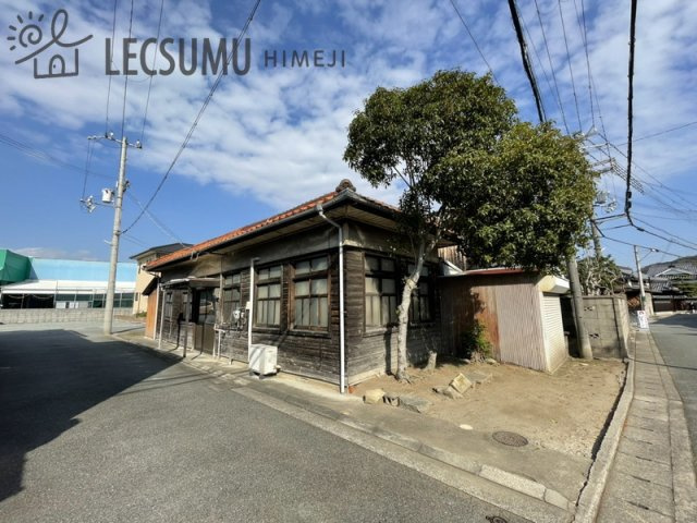 姫路市八家/売土地の前面道路含む現地写真