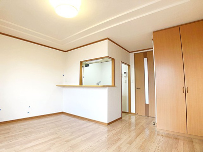 【居間・リビング】 | ステイ・マキ【名古屋市賃貸・都市ガス】