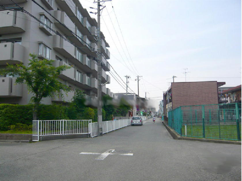 近松公園アーバンコートの周辺