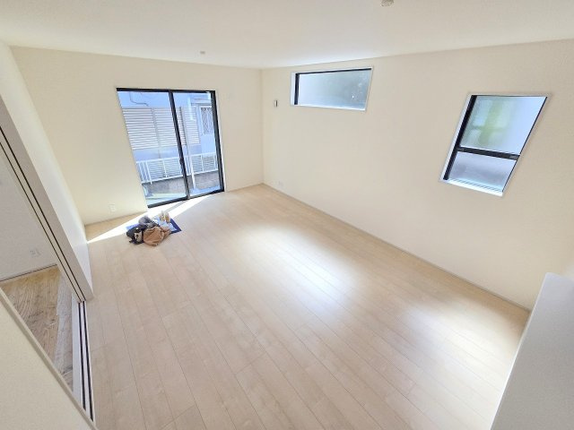 青梅市大門2丁目　全1棟の居間・リビング