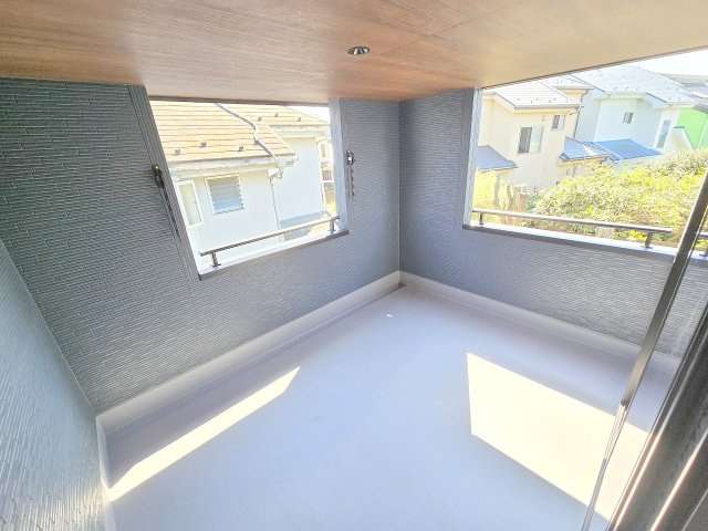 青梅市大門2丁目　全1棟のバルコニー