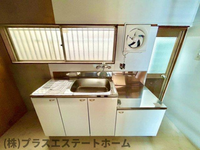 【キッチン】 | 五番町7丁目連棟住居