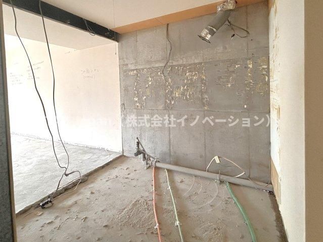 カルム赤羽のキッチン|フルリノベーション【完了予定令和7年7月予定】
毎日使うキッチン周りが綺麗で清潔に保たれていると、お料理を作るのも楽しくなりますよね。気持ちよくお料理が出来そうです。