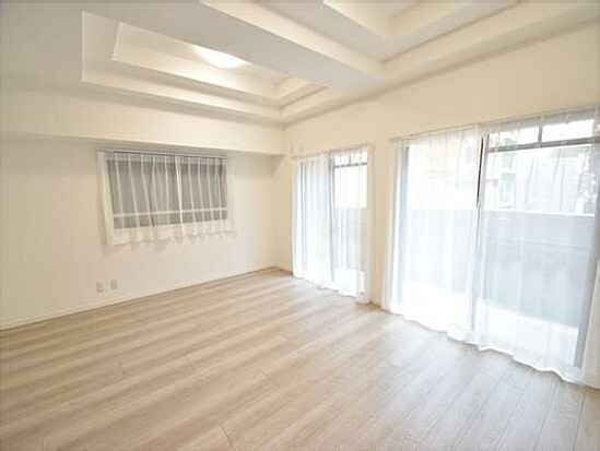 【居間・リビング】