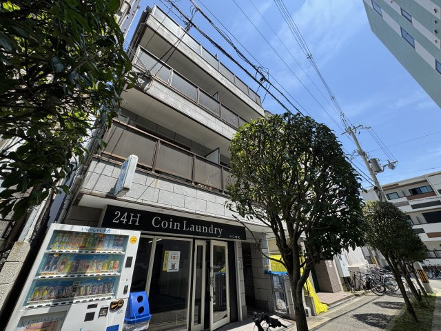 パイン蛍池の外観