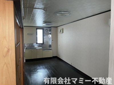 【居間・リビング】 | 日永西3丁目店舗事務所K