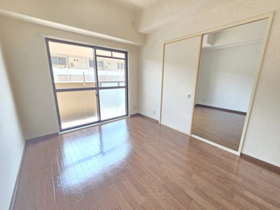 【洋室】 | エルソレーユ