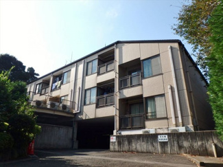 【外観】 | 上野毛のお屋敷街に並ぶ、広い庭園のある物件です