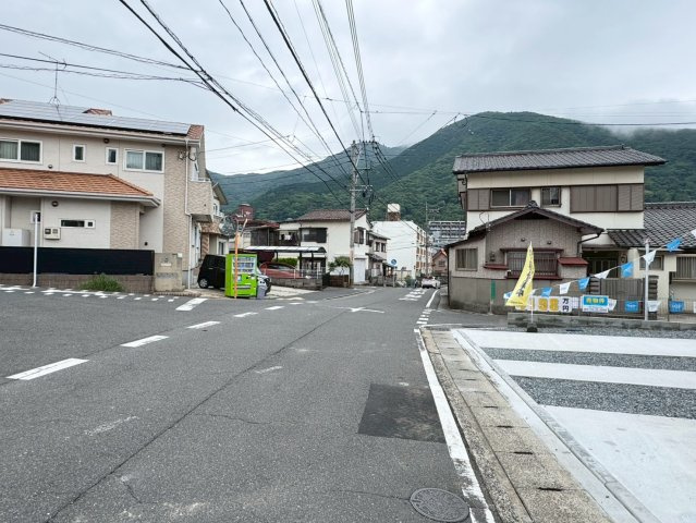 ーAdoble＋アドブル＋ー小倉北区高坊2丁目1期　【小倉北区　新築戸建て】の前面道路含む現地写真|ーAdoble＋アドブル＋ー小倉北区高坊2丁目1期　【小倉北区　新築戸建て】