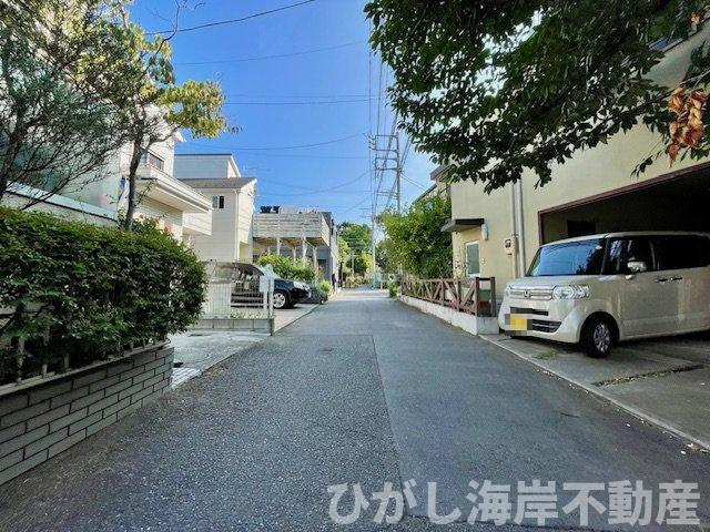 茅ヶ崎市松が丘1丁目　中古戸建の前面道路含む現地写真|新規リフォーム完了！　現地外観