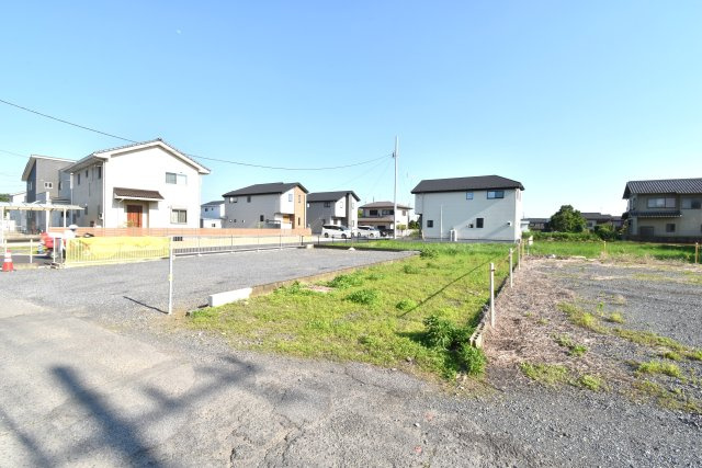 ☆建築条件なし☆注文住宅☆☆二方向道路・石岡市若松３丁目の前面道路含む現地写真|北側の公道（２項道路）からも進入が可能です。