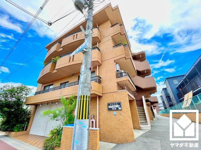 ルシエル向日町駅前の外観