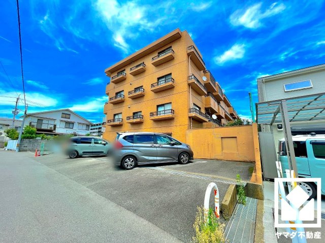 ルシエル向日町駅前の外観