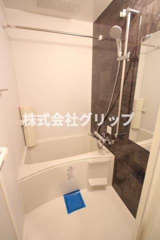 クレヴィスタ横浜関内の浴室