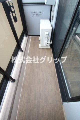 クレヴィスタ横浜関内のバルコニー