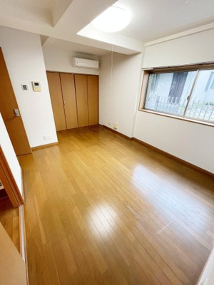 【居間・リビング】メゾンノワール