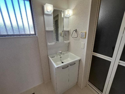 【洗面所】 | エターナルⅡ | 洗髪洗面化粧台（イメージ）