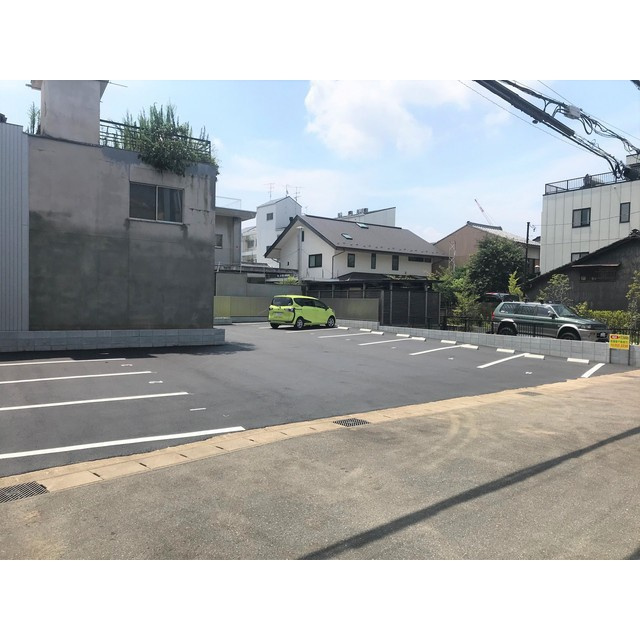 岐阜市中新町の駐車場の駐車場