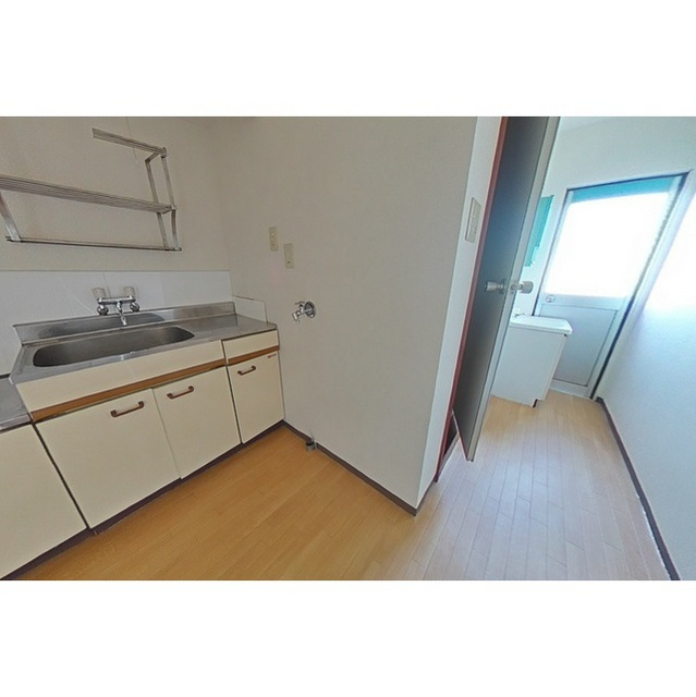 多恵第一ビルの内装|室内洗濯機置き場　