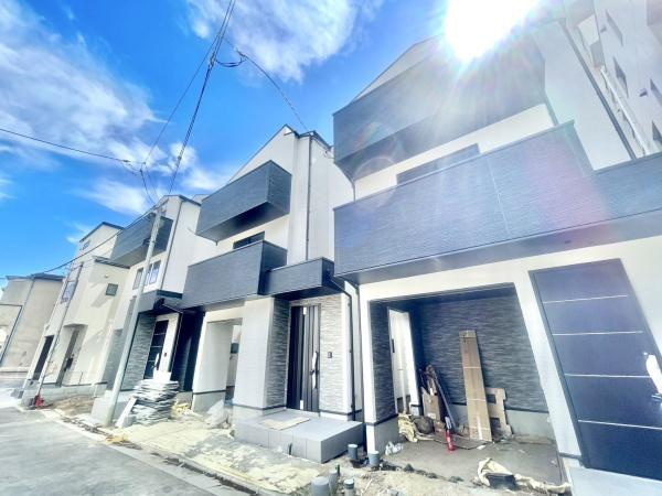 横浜市鶴見区佃野町の新築一戸建の外観|いつでもご案内可能です！
お車でご自宅まで送迎承ります。