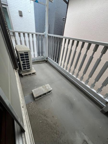 【バルコニー】