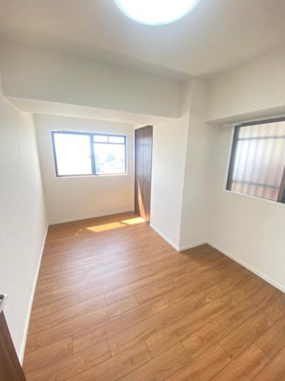 【寝室】 | ファミール寝屋川パークサイド