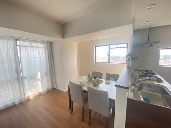 【居間・リビング】 | ファミール寝屋川パークサイド