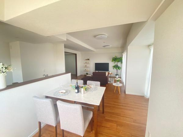 【居間・リビング】 | ファミール寝屋川パークサイド