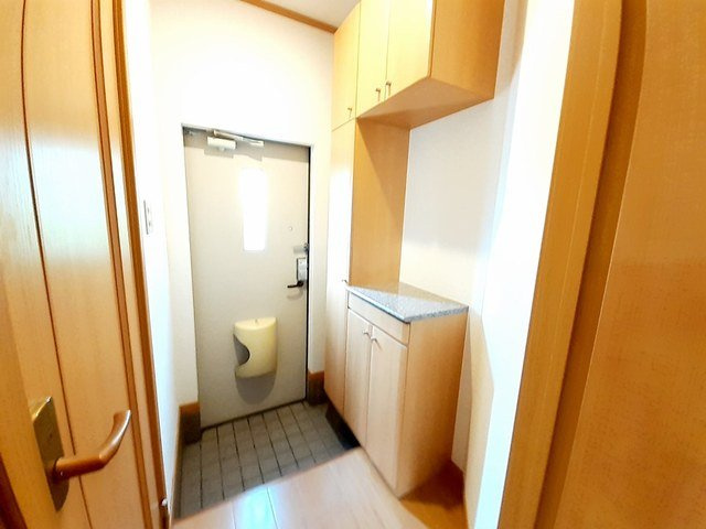 エスト・ソレイユＢの玄関