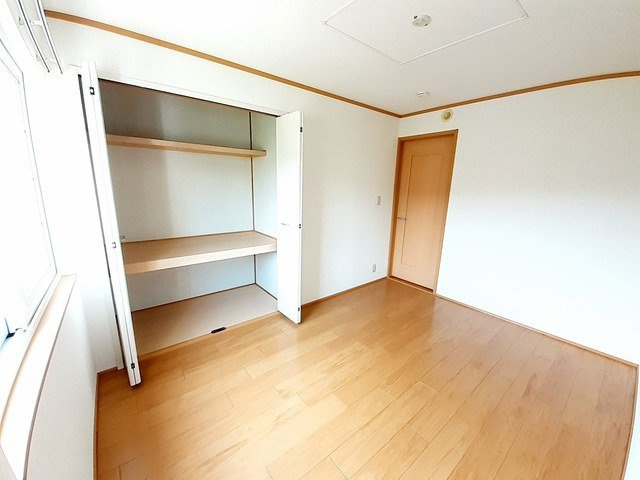 エスト・ソレイユＢの収納