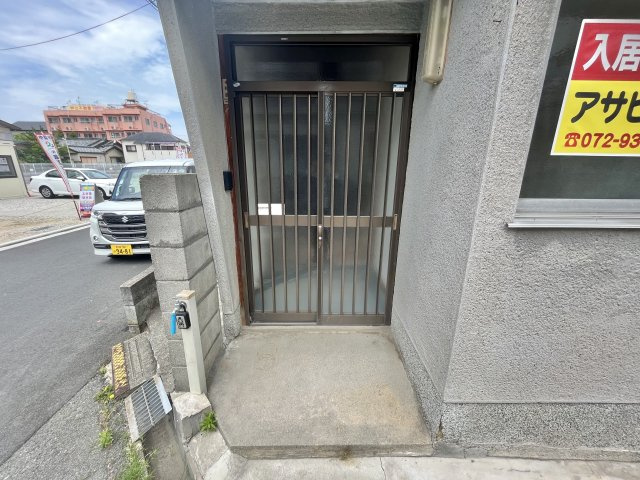【玄関】 | 島泉９丁目貸家