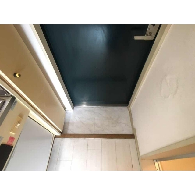 フリーダムＡ棟の玄関|落ち着いた玄関です