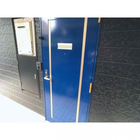 フリーダムＡ棟の玄関|落ち着いた玄関です