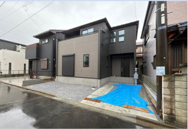 越谷下間久里新築戸建ての外観パース