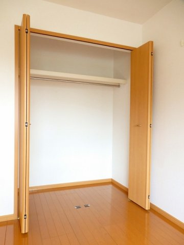 クレストールＤの収納|十分な収納スペースがあります