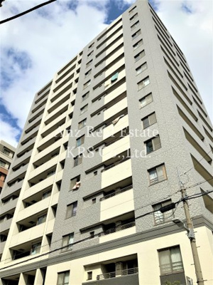 【外観】 | アーデンタワー新町 | 暖かみのある外観のマンションです♪