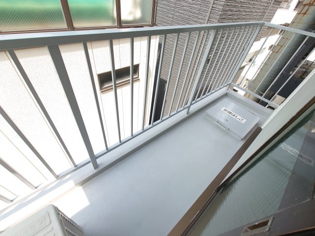 ひびき甲子園口のバルコニー