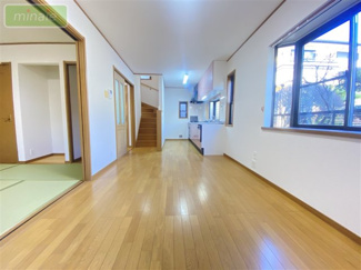 【居間・リビング】 | 再生住宅　リフォーム〇　床暖房付き　畑町