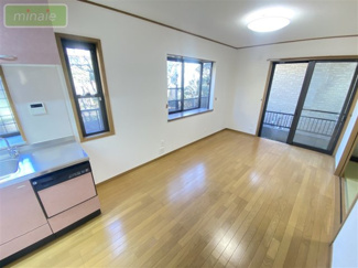 【居間・リビング】 | 再生住宅　リフォーム〇　床暖房付き　畑町