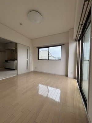 【洋室】 | ルパレ西灘