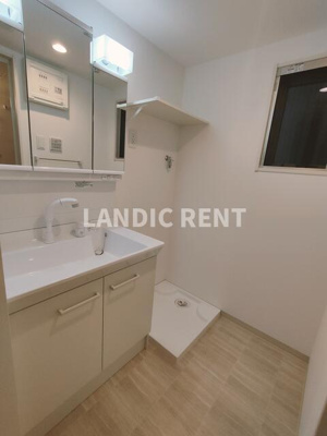 【独立洗面台】 | エル・ヴィータ平尾駅南