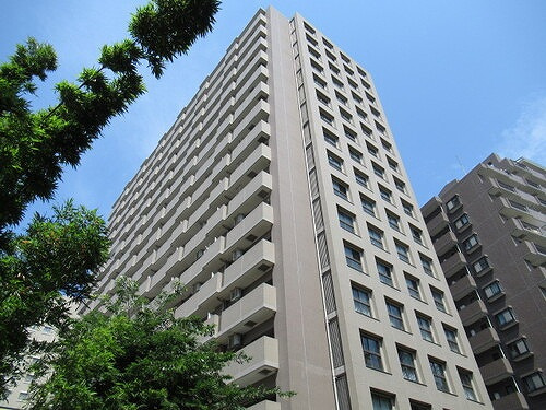 ライオンズヴィアーレ大宮の外観|マンション外観写真