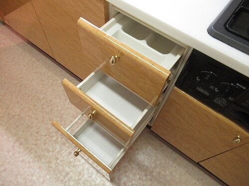 ライオンズヴィアーレ大宮のキッチン|キッチン収納