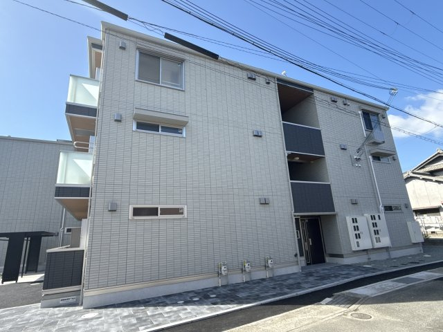 D-PLACE町坪の外観