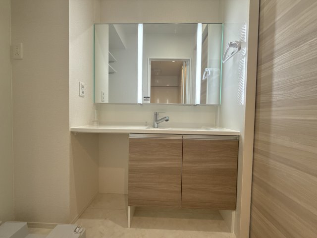 D-PLACE町坪の洗面所