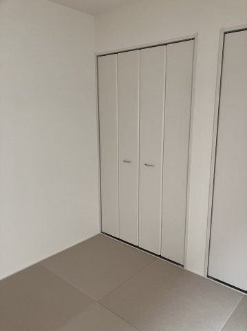 ６５５４５　岐阜市薬師町新築戸建の収納