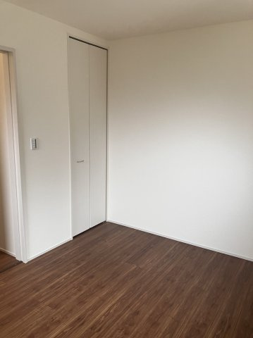 ６５５４５　岐阜市薬師町新築戸建の収納