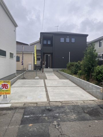 ６５５４５　岐阜市薬師町新築戸建の外観