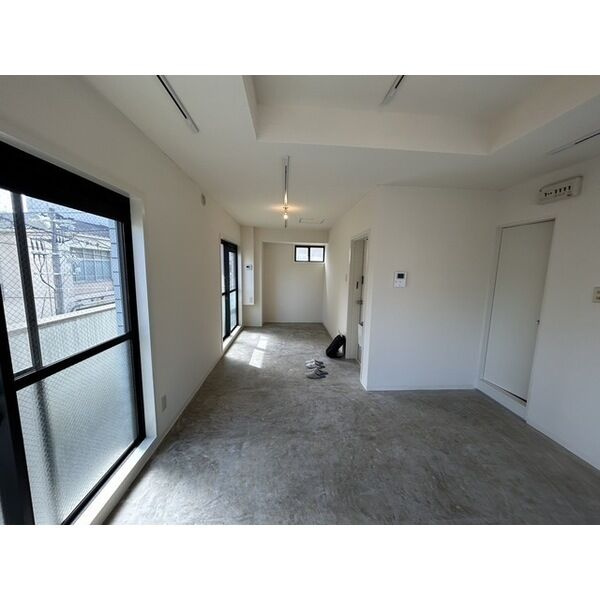 フォーライフ御影のロビー|建物の内部です