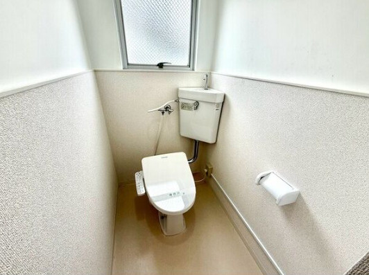 リアライズ甲南山手 西棟のトイレ